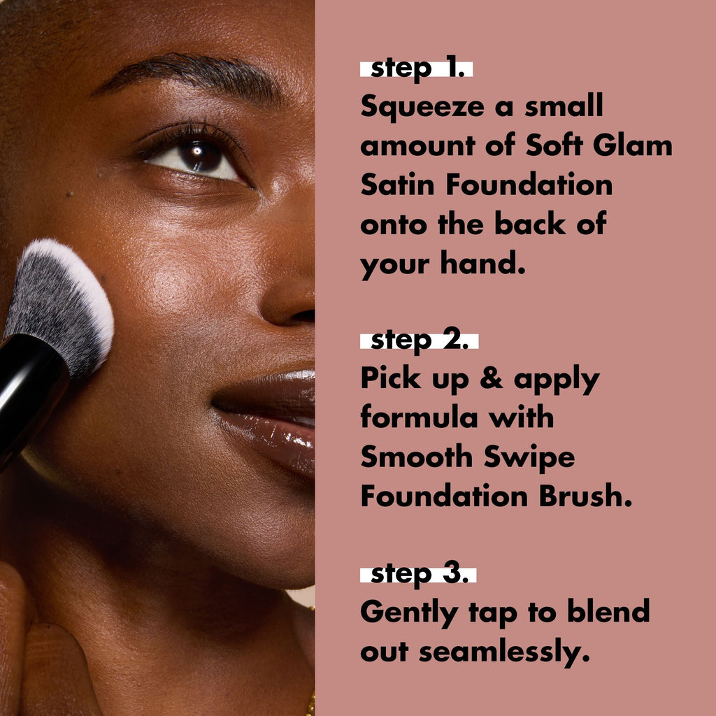 Smooth Swipe Foundation Brush